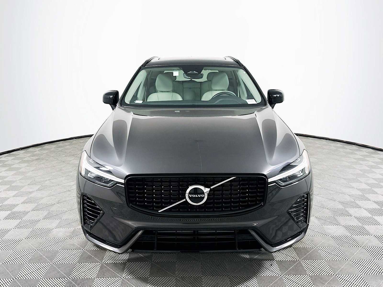 Used 2025 Volvo XC60 T8 Core w/ Protection Package Premier image 2
