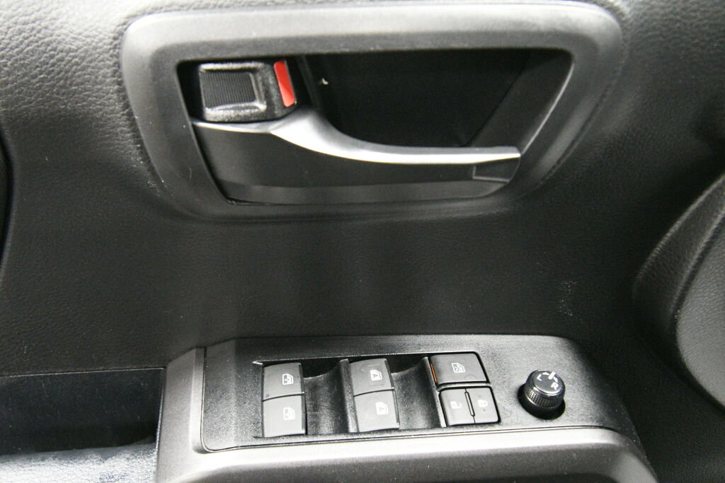 Certified 2023 Toyota Tacoma TRD Sport image 11