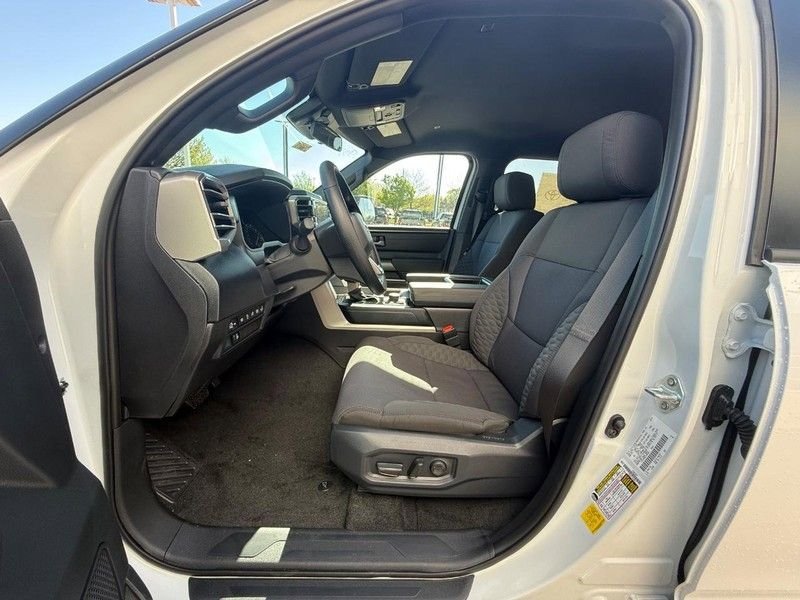 New 2026 Toyota Tundra SR5 AWD/4WD image 17