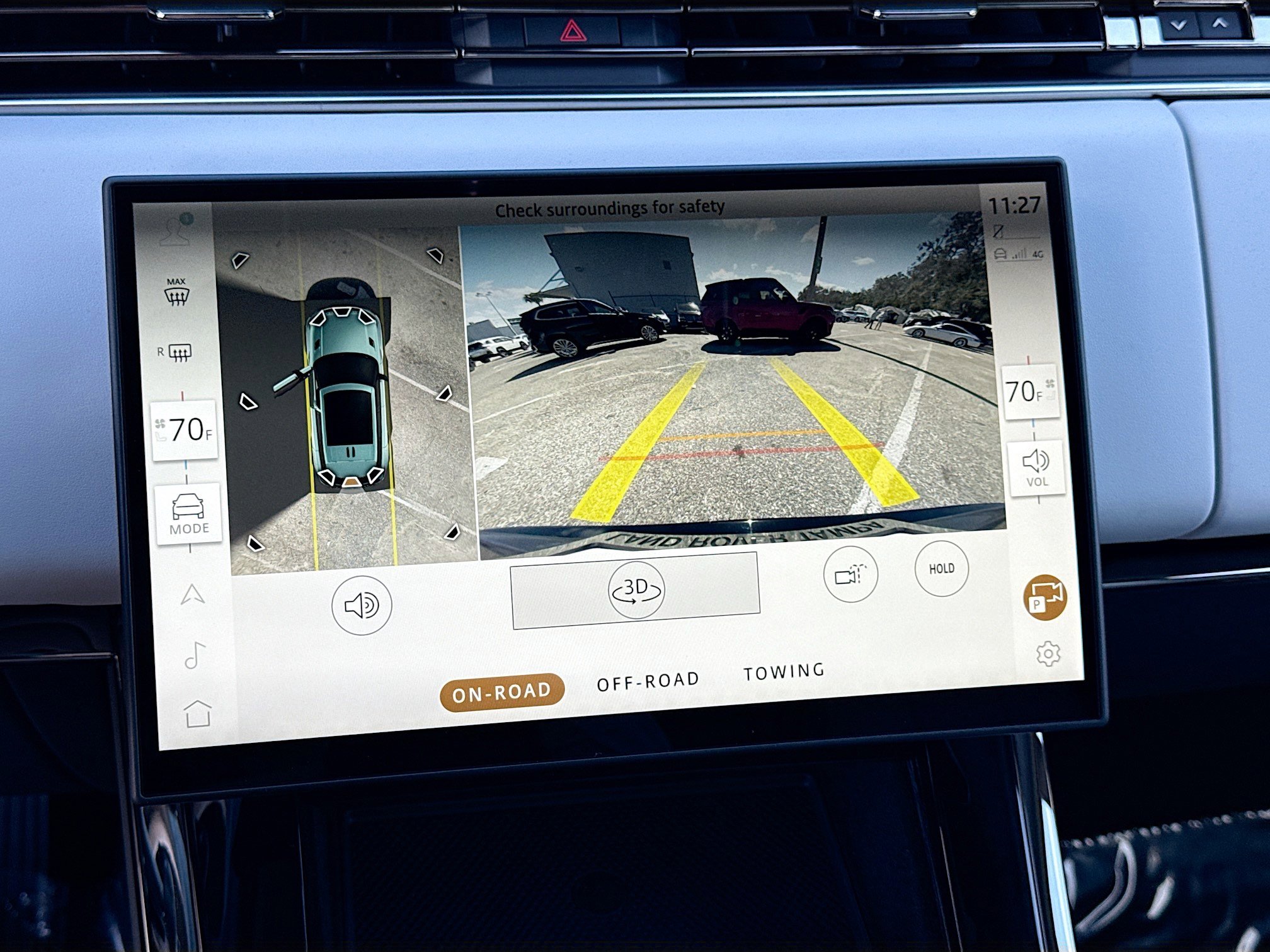 Used 2025 Land Rover Range Rover Sport Dynamic SE image 32