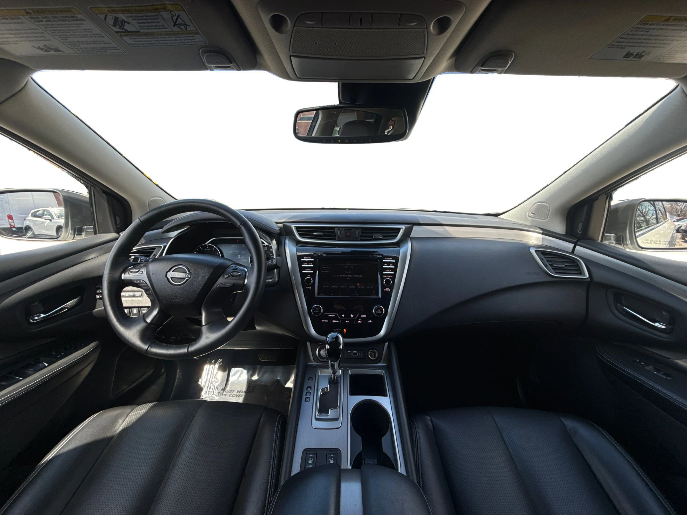 Used 2023 Nissan Murano SL w/ SL Moonroof Package image 11