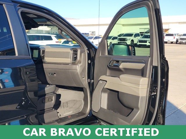 Used 2024 Chevrolet Silverado 1500 ZR2 image 32