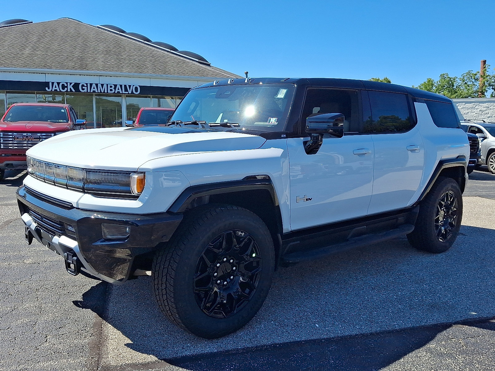 New 2026 GMC Hummer EV SUV image 3