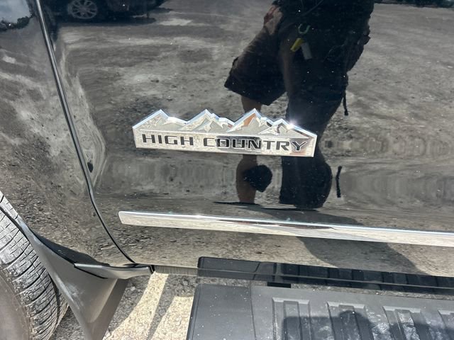 Used 2018 Chevrolet Silverado 1500 High Country image 55