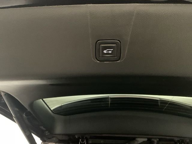 Certified 2023 Chevrolet Traverse LT image 31