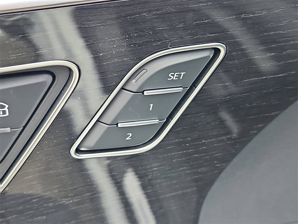 New 2025 Audi Q7 3.0T Premium Plus image 13