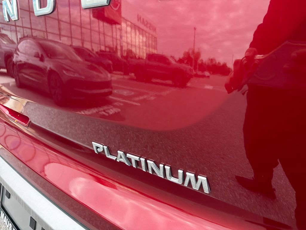 Used 2022 Nissan Pathfinder Platinum w/ Cargo Package image 12