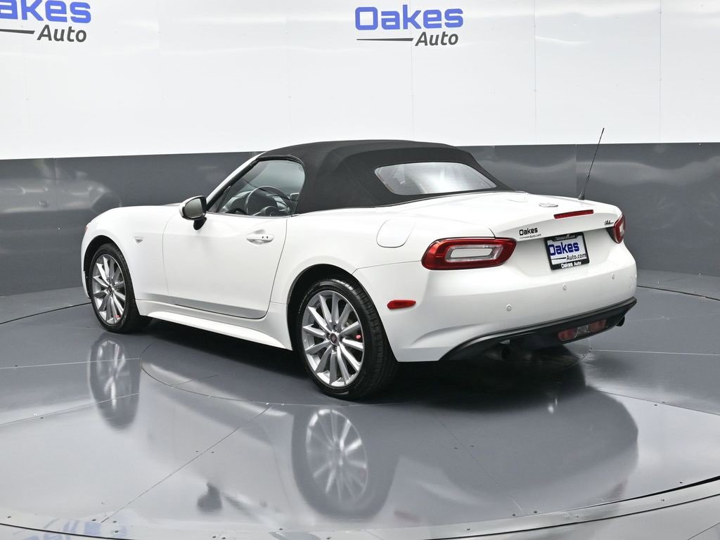 Used 2019 FIAT 124 Spider Lusso w/ Convenience Group image 5