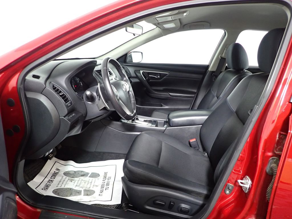 Used 2018 Nissan Altima 2.5 SR FWD image 21