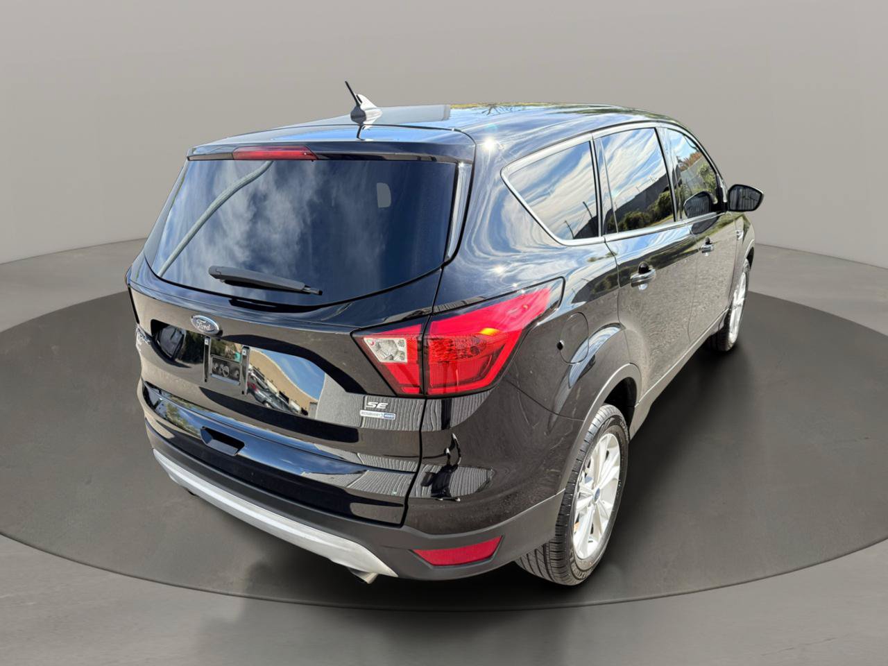 Used 2019 Ford Escape SE AWD/4WD image 6