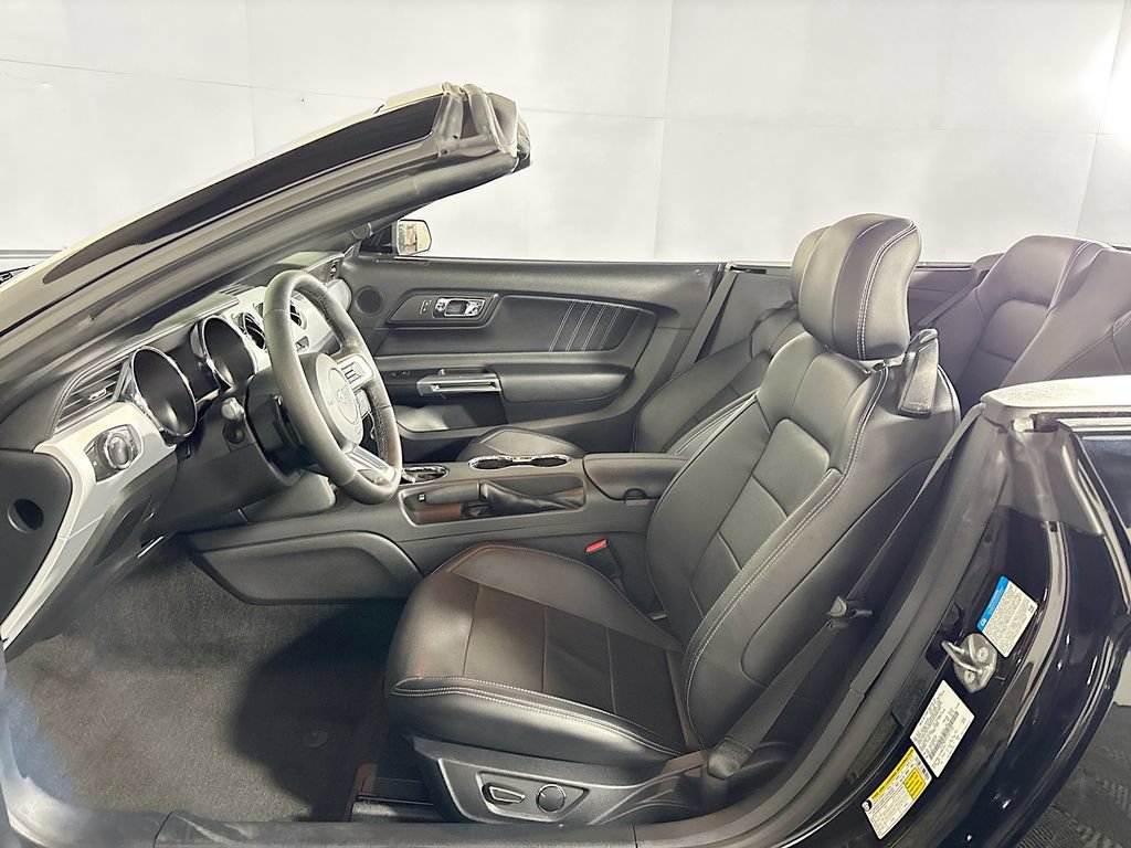 Used 2015 Ford Mustang GT Premium w/ Equipment Group 401A RWD image 11
