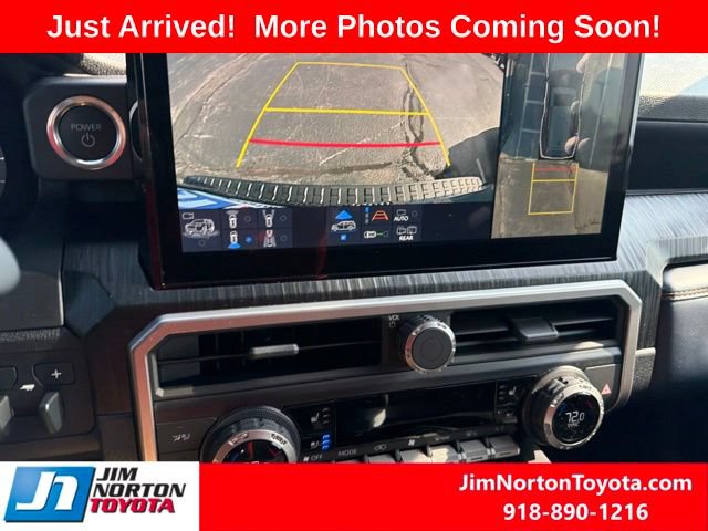 Used 2026 Toyota 4Runner Platinum AWD/4WD image 12