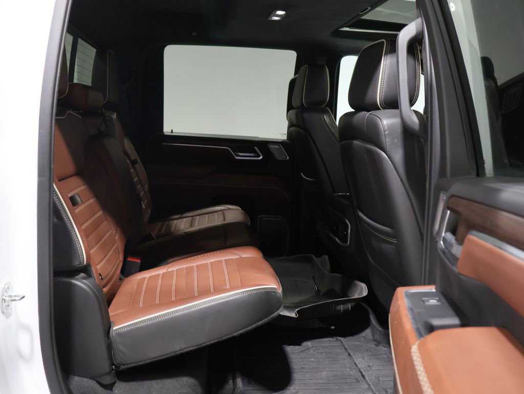 Used 2024 GMC Sierra 2500 Denali Ultimate image 24