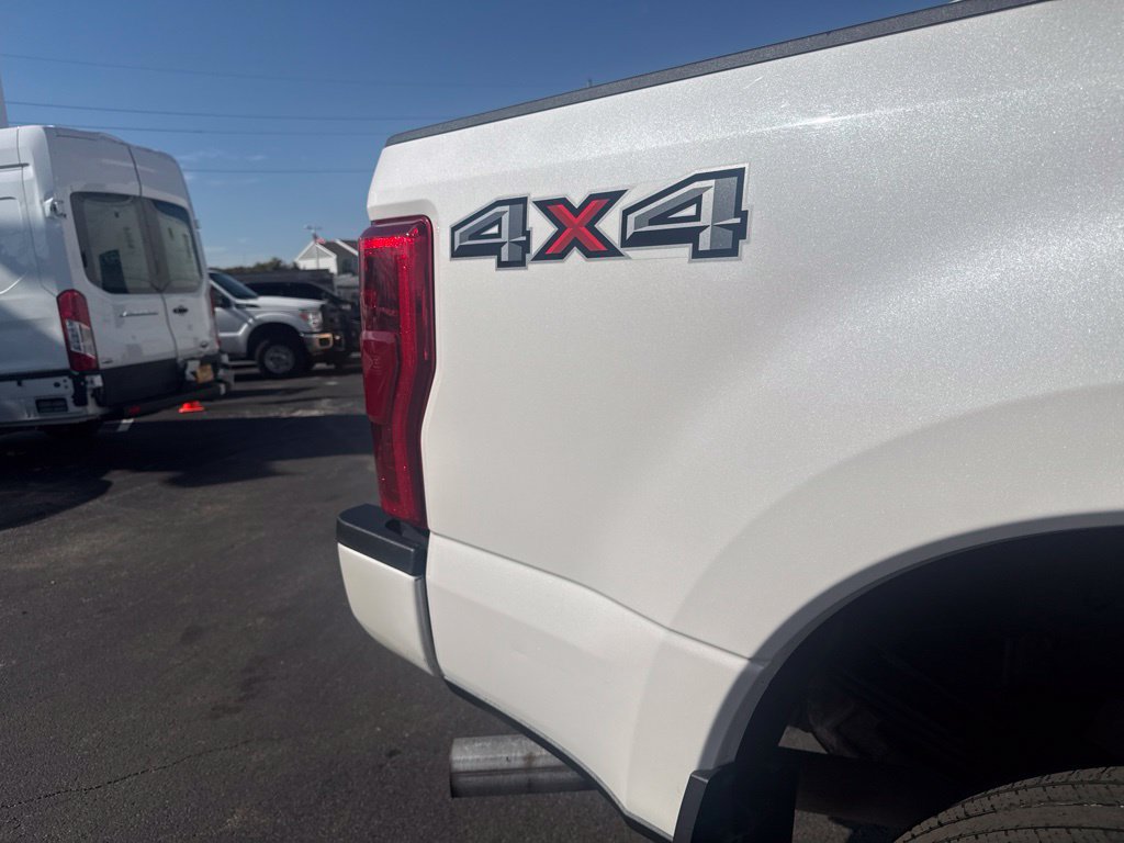 Used 2019 Ford F350 Lariat w/ Lariat Ultimate Package AWD/4WD image 20