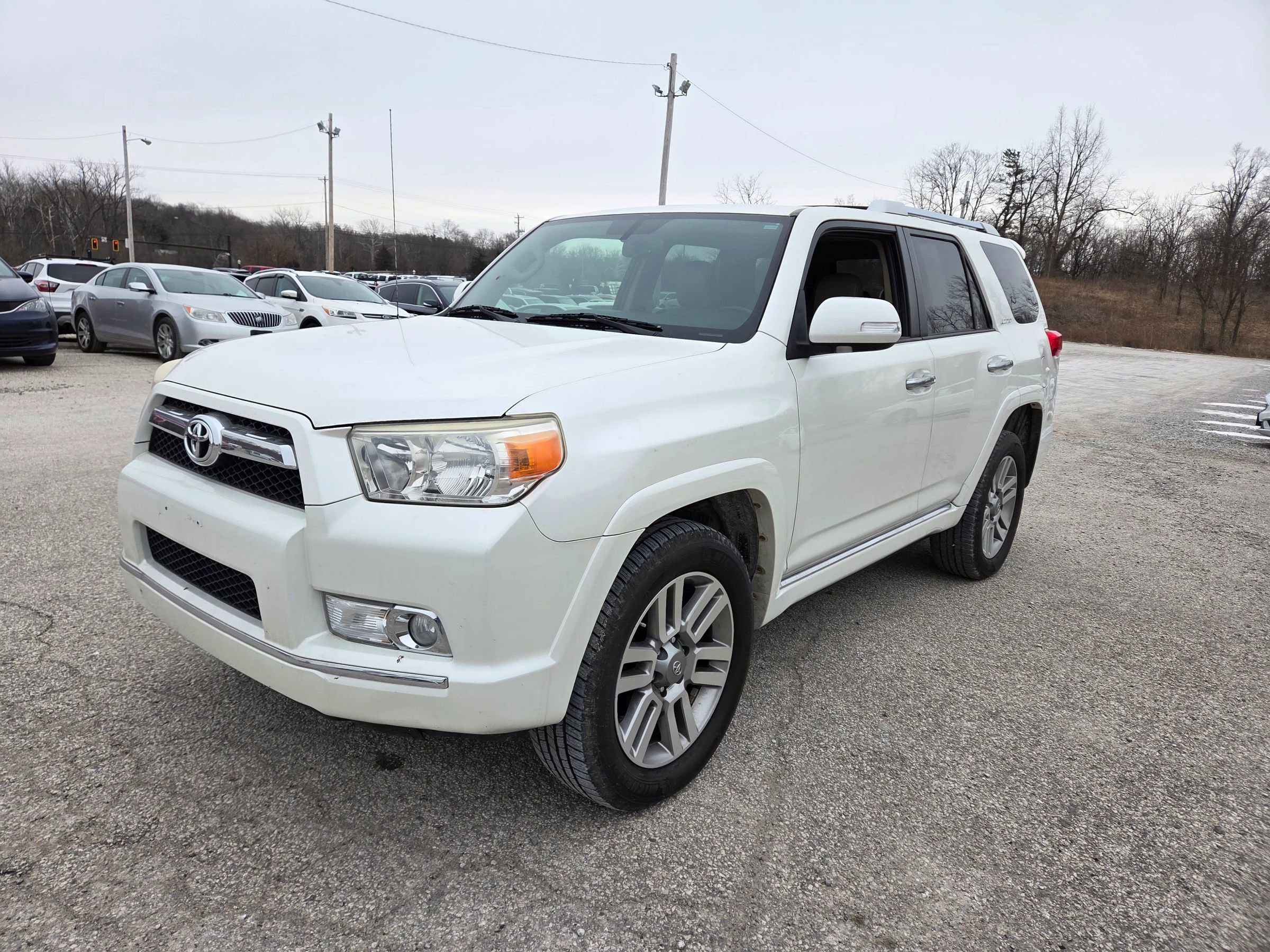 Used 2013 Toyota 4Runner Limited image 2