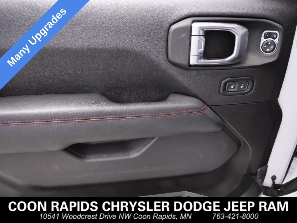 Used 2023 Jeep Wrangler Unlimited Rubicon w/ LED Lighting Group AWD/4WD image 17