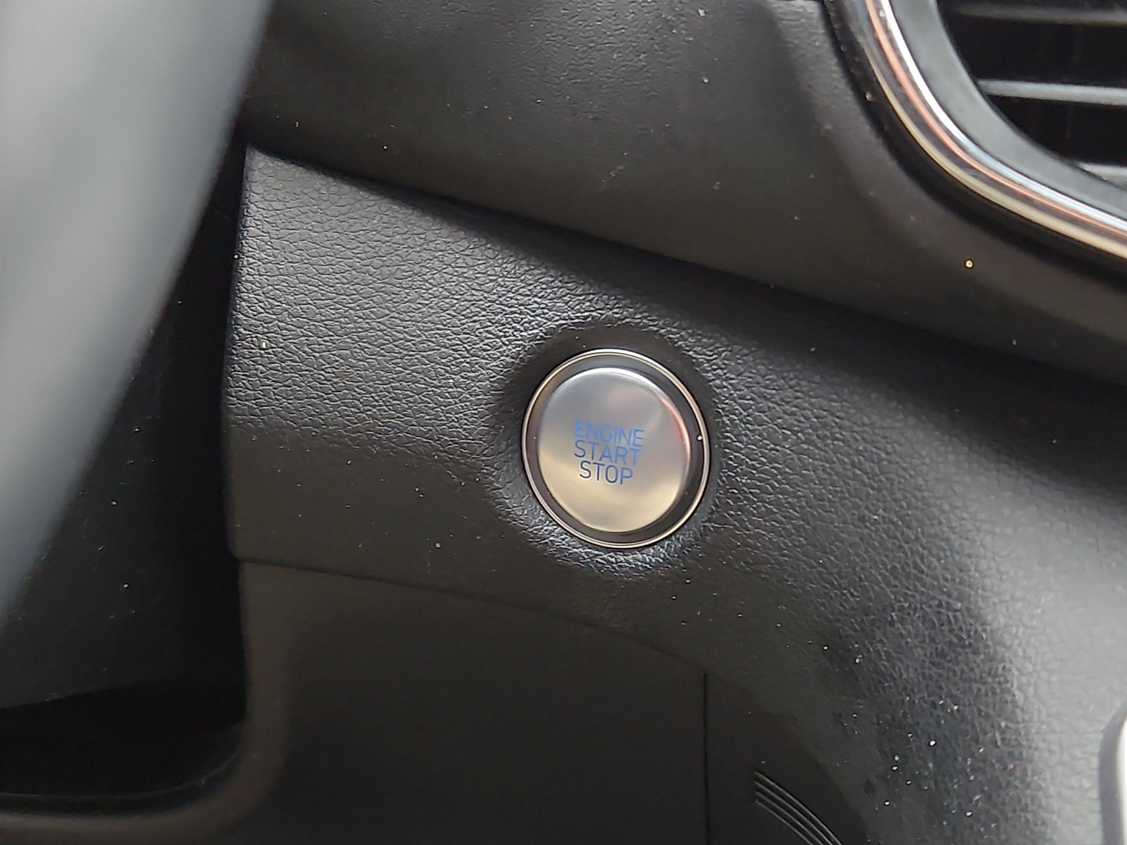 Used 2023 Hyundai Santa Fe SEL image 22