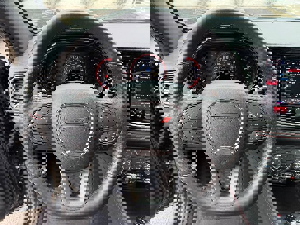 Used 2023 Dodge Durango GT image 15