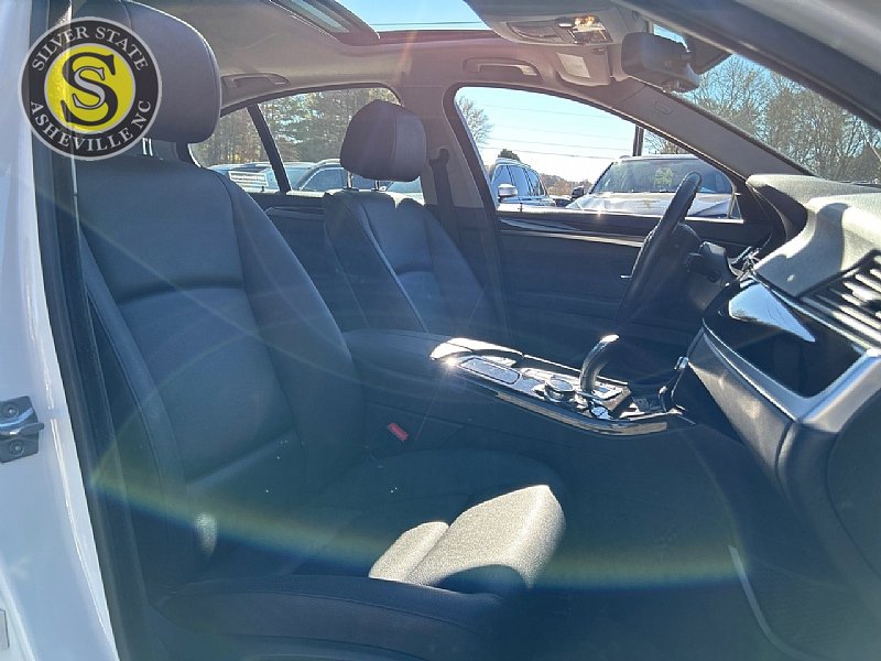 Used 2014 BMW 528i Sedan image 16