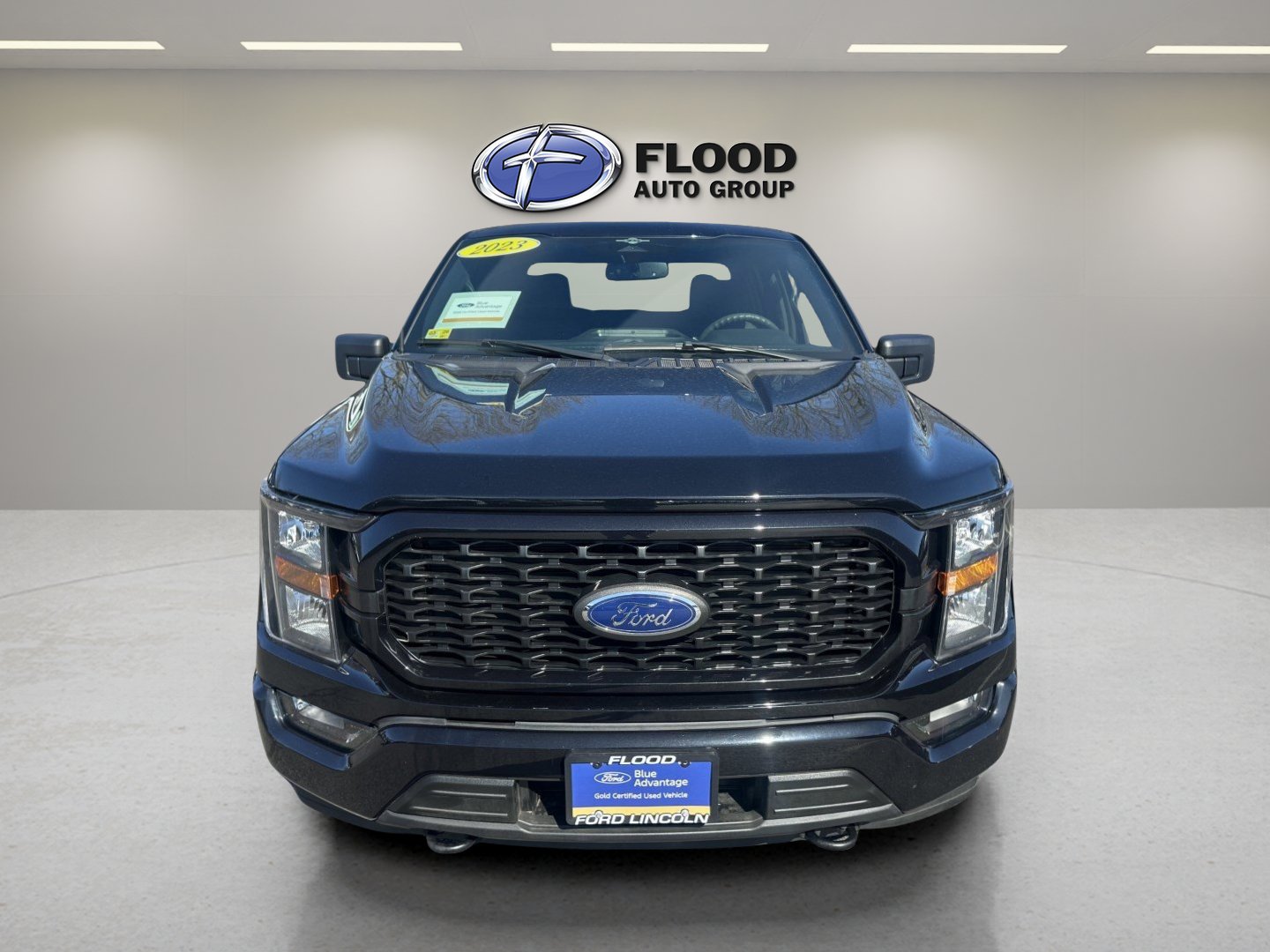 Certified 2023 Ford F150 XL w/ STX Appearance Package AWD/4WD image 2