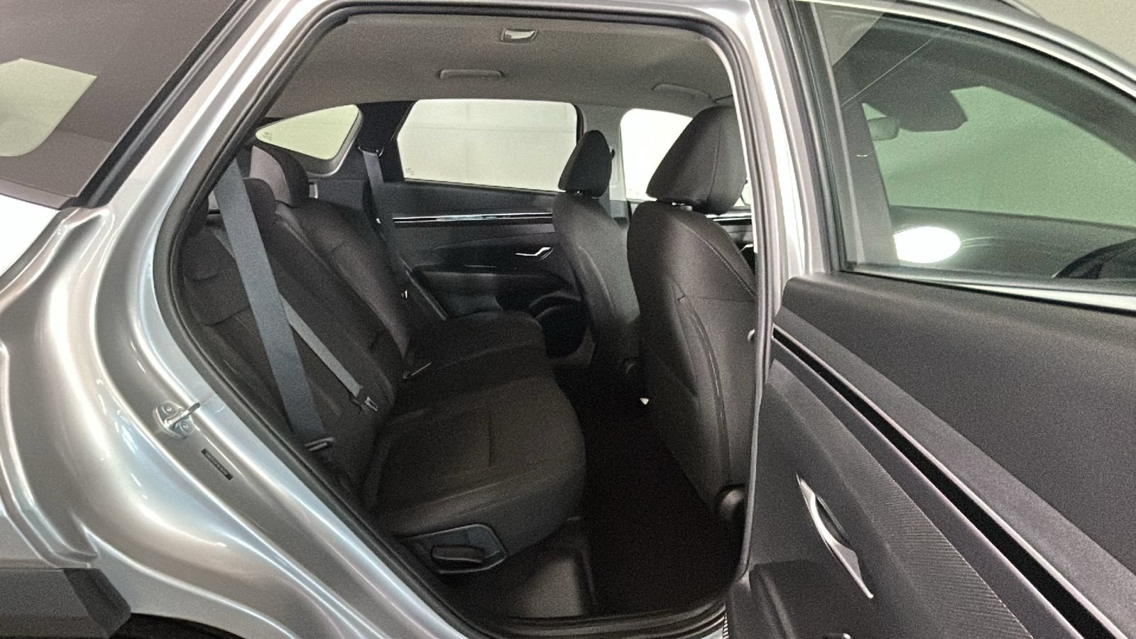 Certified 2024 Hyundai Tucson SEL FWD image 37