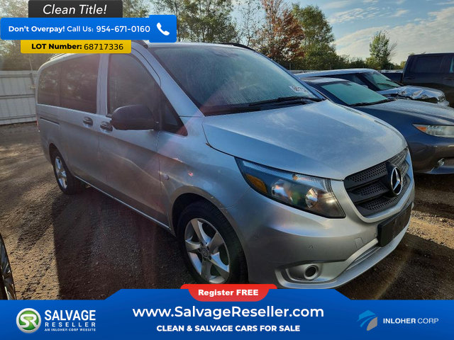 Used 2016 Mercedes-Benz Metris Passenger image 5