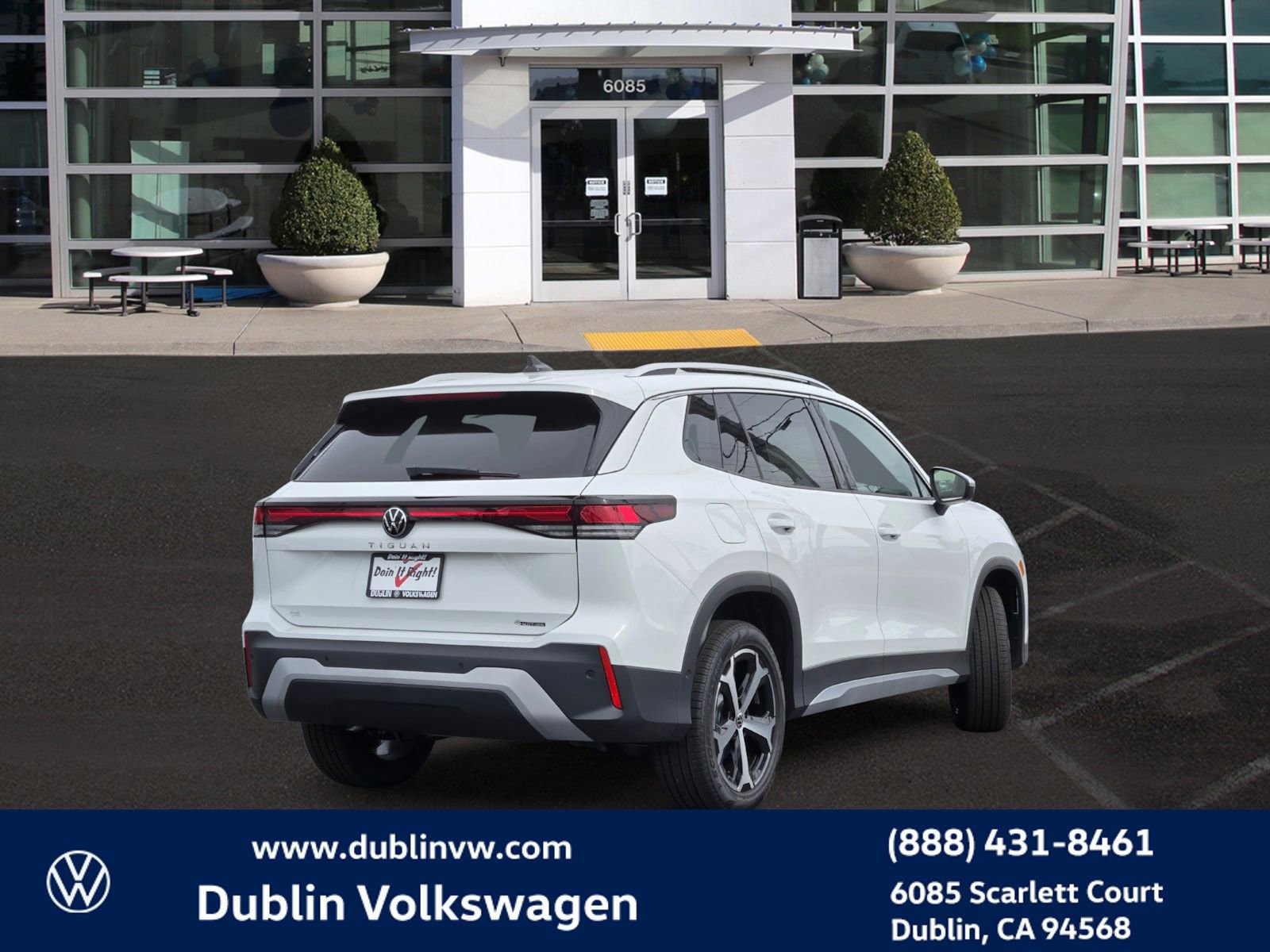 New 2026 Volkswagen Tiguan SE AWD/4WD image 4