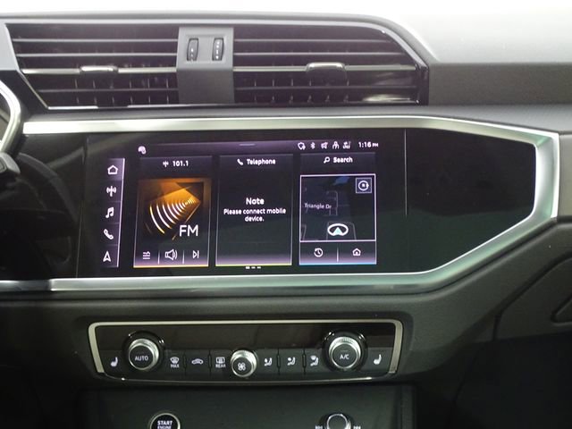 Used 2024 Audi Q3 2.0T Premium Plus image 34