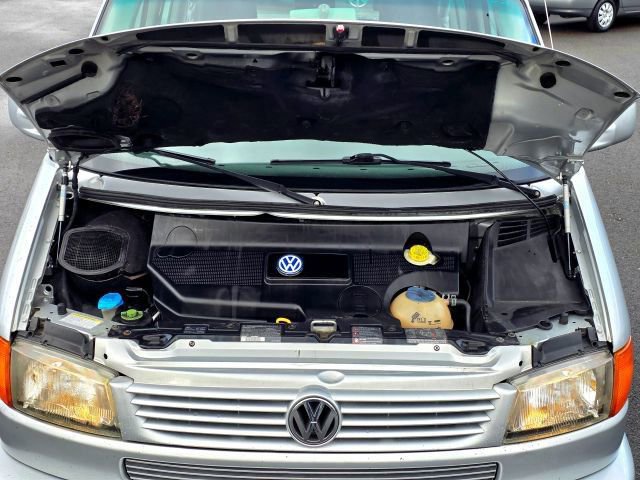 Used 2002 Volkswagen Eurovan MV image 36