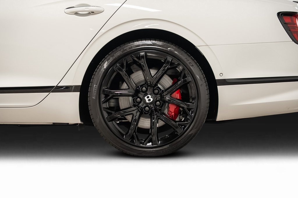 Used 2023 Bentley Flying Spur W12 image 14