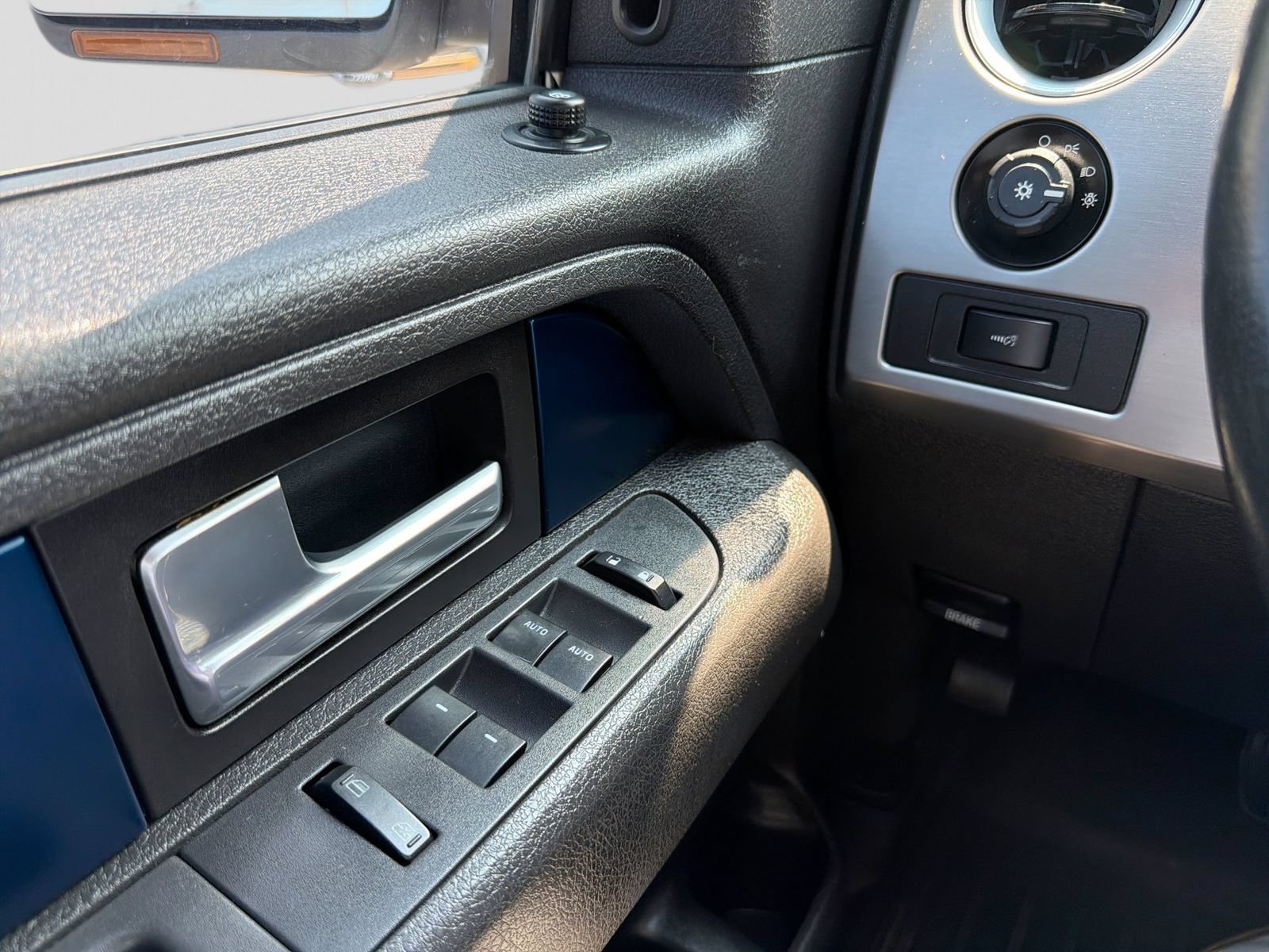 Used 2013 Ford F150 Raptor w/ Luxury Equipment Group AWD/4WD image 22