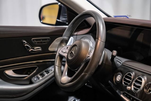 Used 2018 Mercedes-Benz S 560 4MATIC Sedan image 25