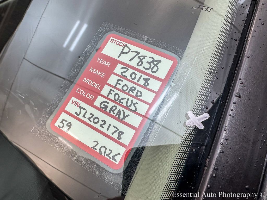 Used 2018 Ford Focus SEL FWD image 30