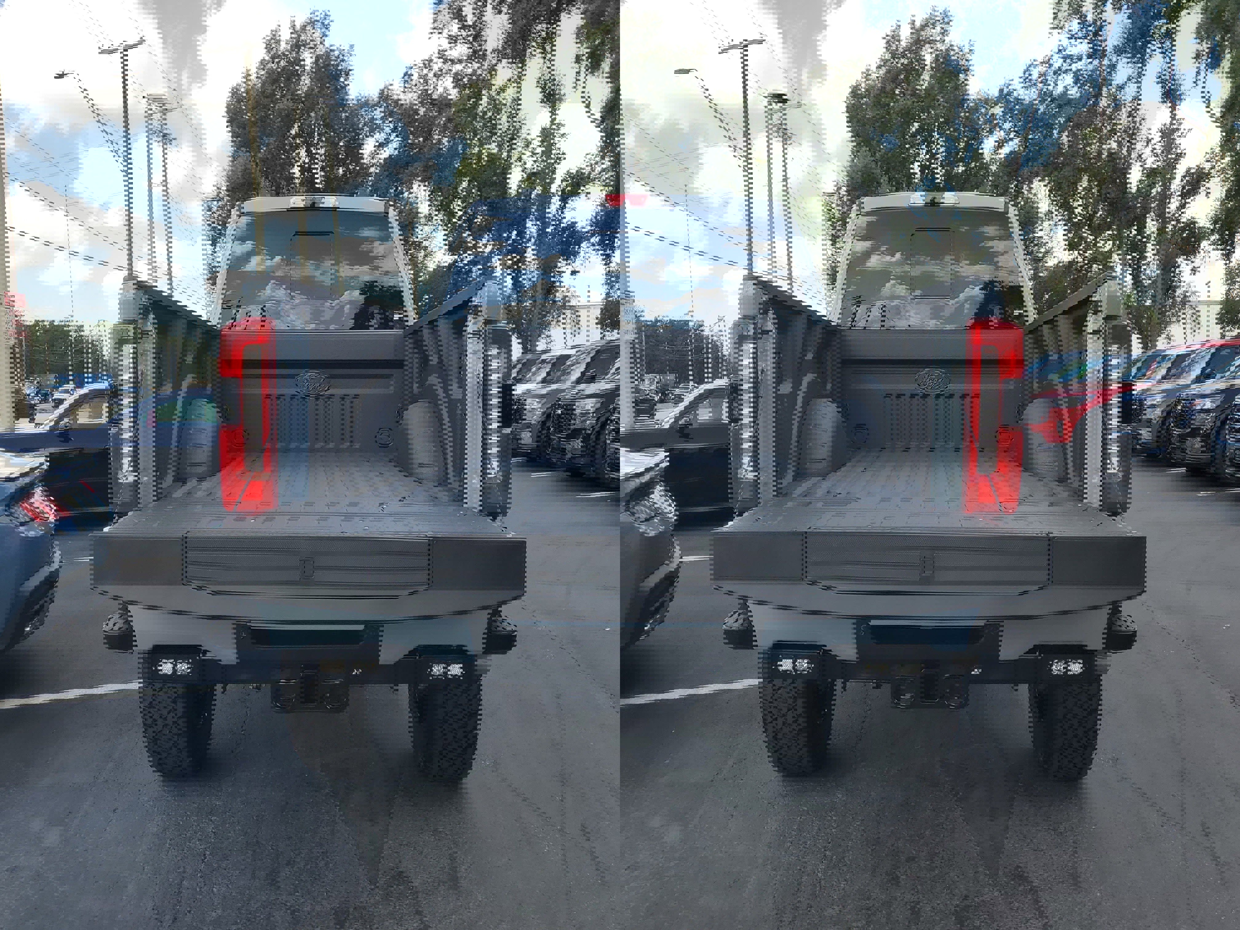 New 2026 Ford F250 Lariat w/ Black Appearance Package image 9