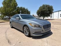 Used 2015 Hyundai Genesis 3.8 RWD image 3