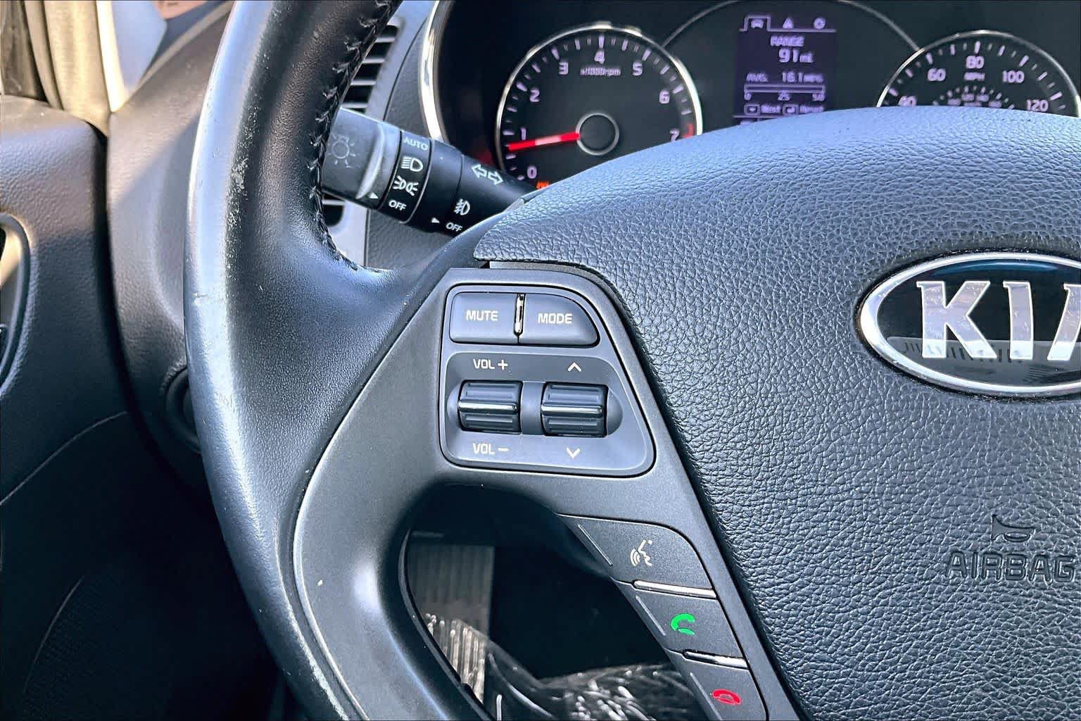 Used 2016 Kia Forte EX FWD image 42
