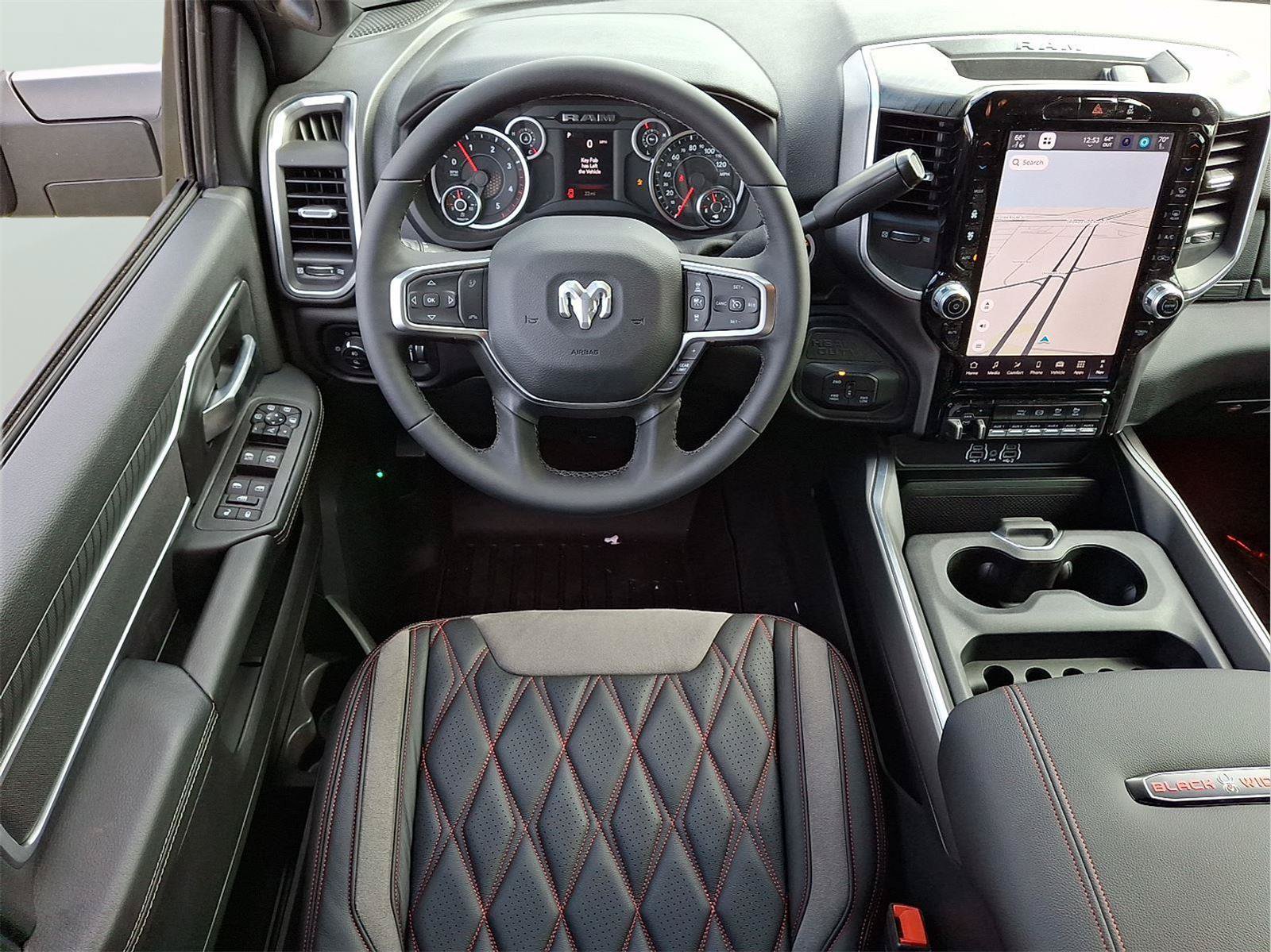 New 2025 RAM 2500 Big Horn AWD/4WD image 7