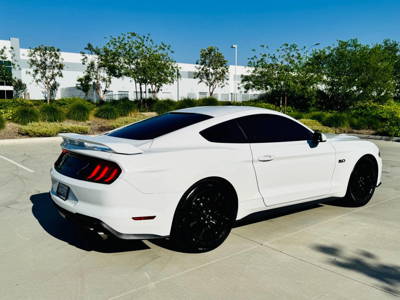 Used 2018 Ford Mustang GT w/ GT Performance Package image 5