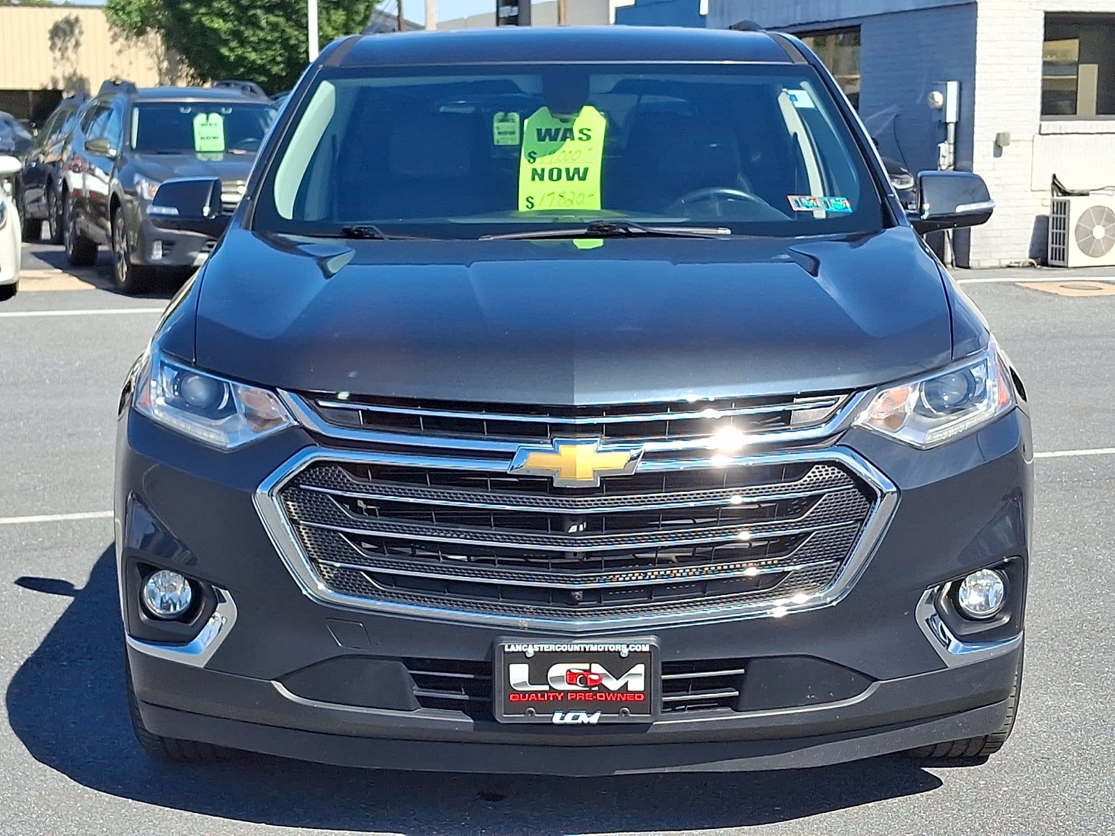 Used 2019 Chevrolet Traverse LT w/ LT Premium Package AWD/4WD image 2