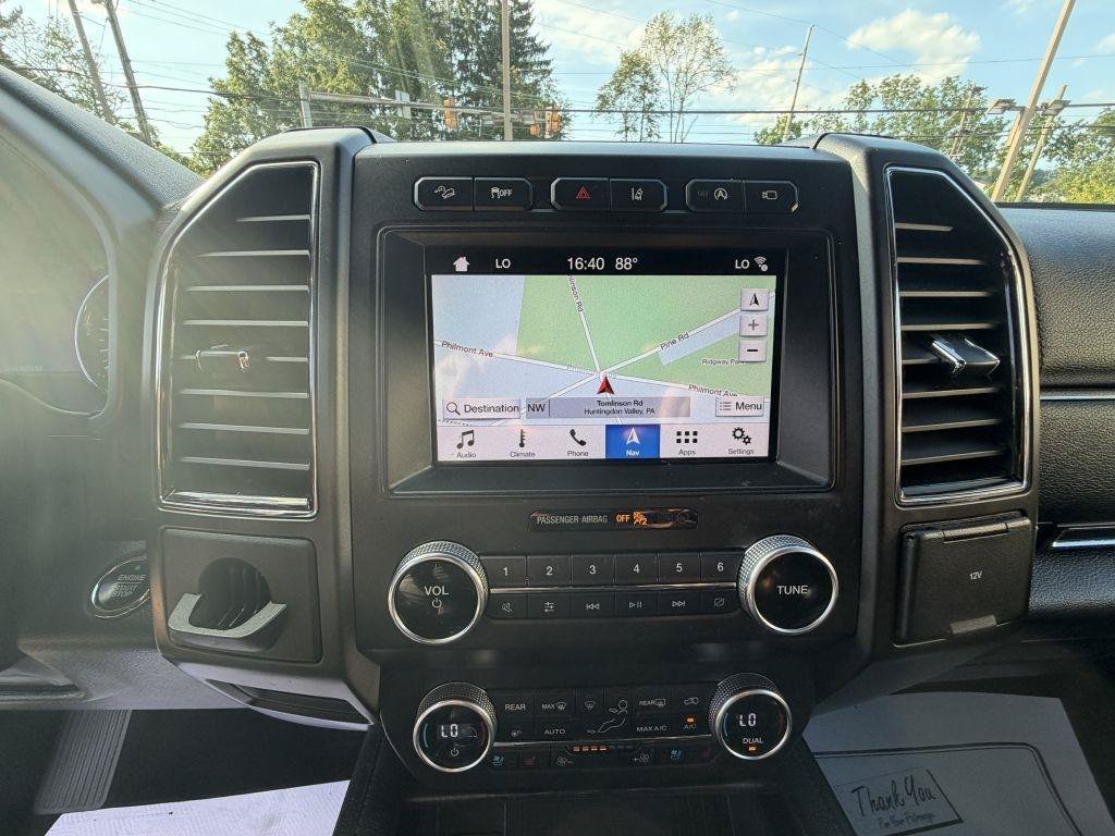 Used 2019 Ford Expedition Limited w/ Equipment Group 302A AWD/4WD image 27