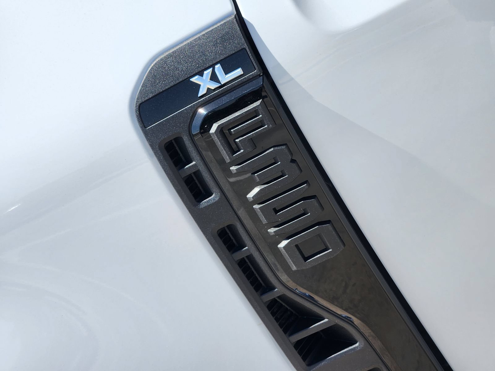 New 2027 Ford F350 XL AWD/4WD image 9