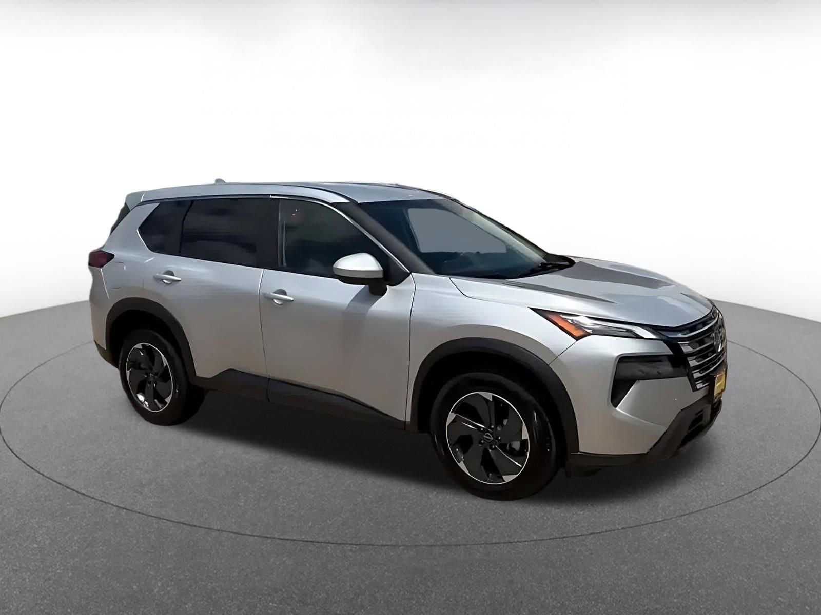 Used 2025 Nissan Rogue SV FWD video 2