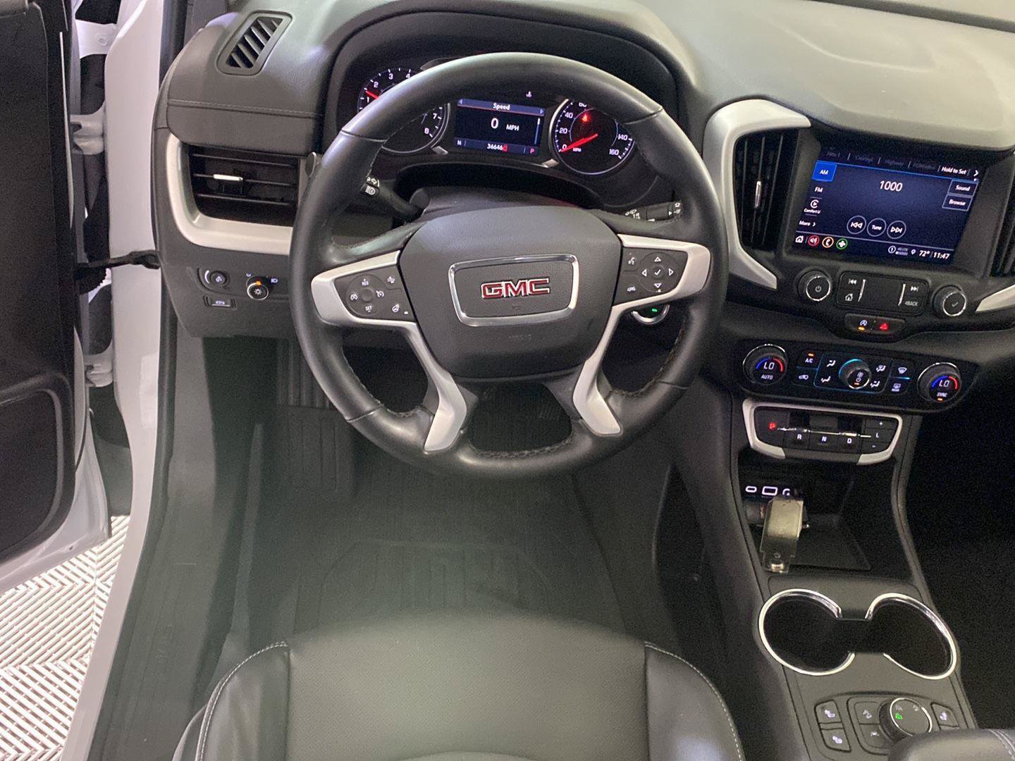 Certified 2023 GMC Terrain SLT w/ LPO, Floor Liner Package AWD/4WD image 23
