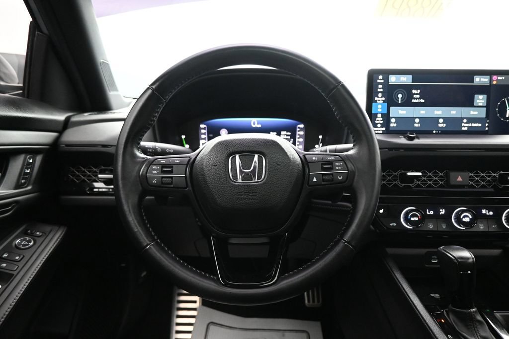 Used 2025 Honda Accord Sport image 16
