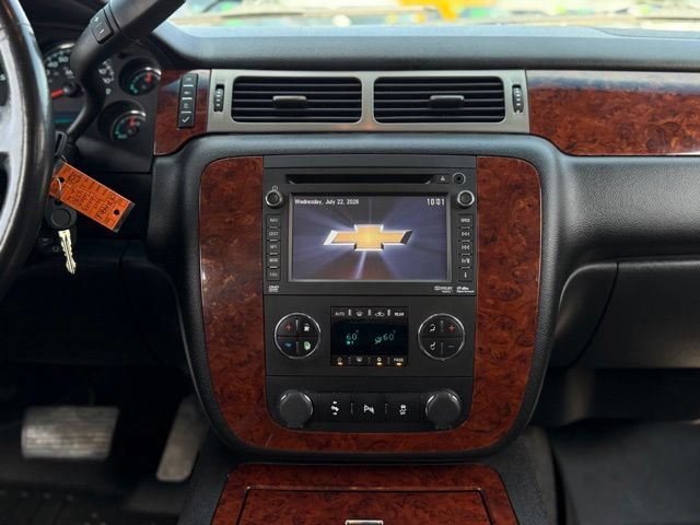 Used 2014 Chevrolet Tahoe LTZ AWD/4WD image 23
