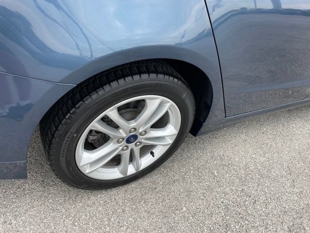 Used 2018 Ford Fusion S FWD image 16