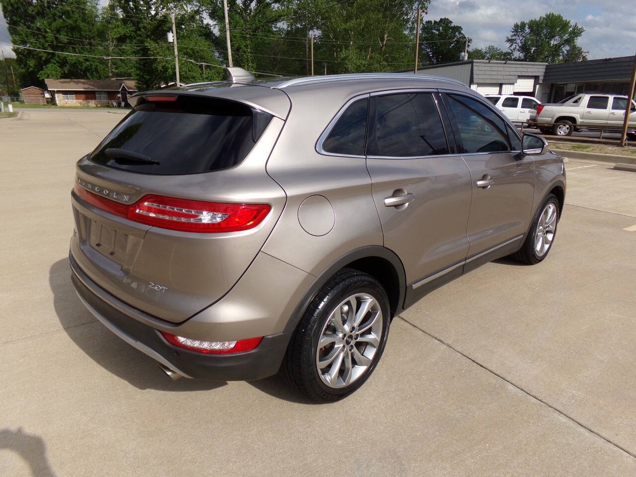 Used 2018 Lincoln MKC Select w/ Select Plus Package FWD image 33
