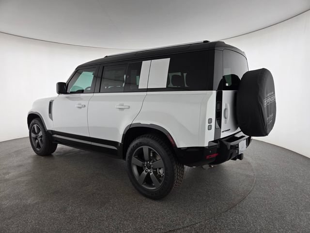 New 2026 Land Rover Defender 110 X-Dynamic SE AWD/4WD image 16