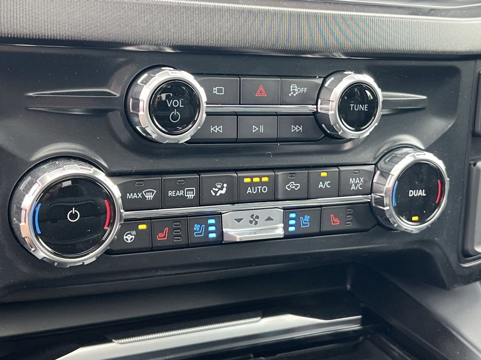 New 2026 Ford F350 Platinum AWD/4WD image 21