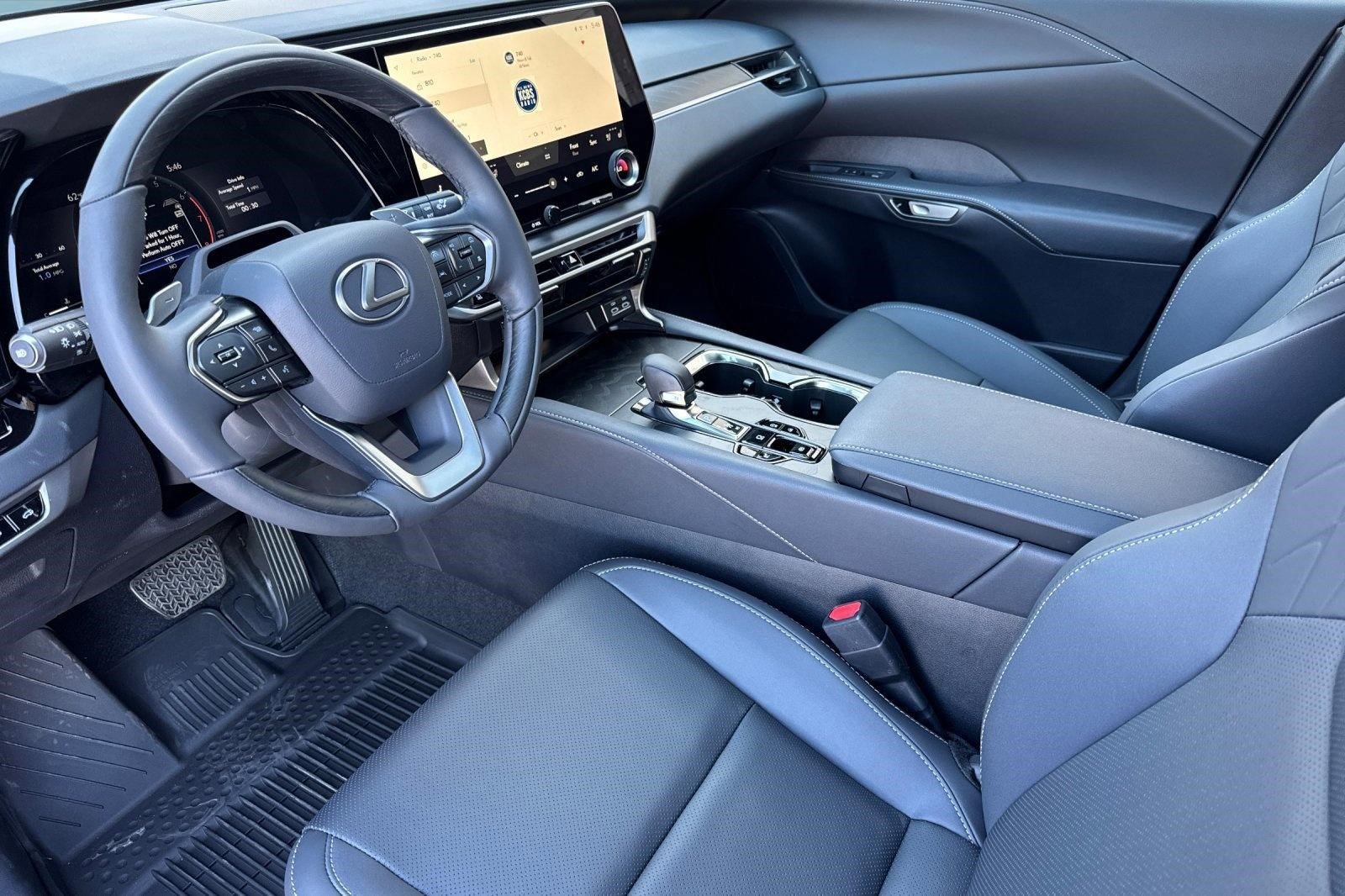 New 2026 Lexus RX 350 Premium w/ Convenience Package AWD/4WD image 4